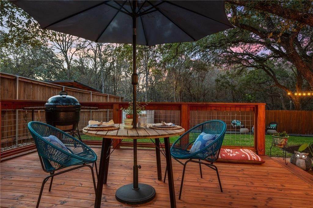 31. Single Family for Sale at Woodstone Village, Austin, TX 78749