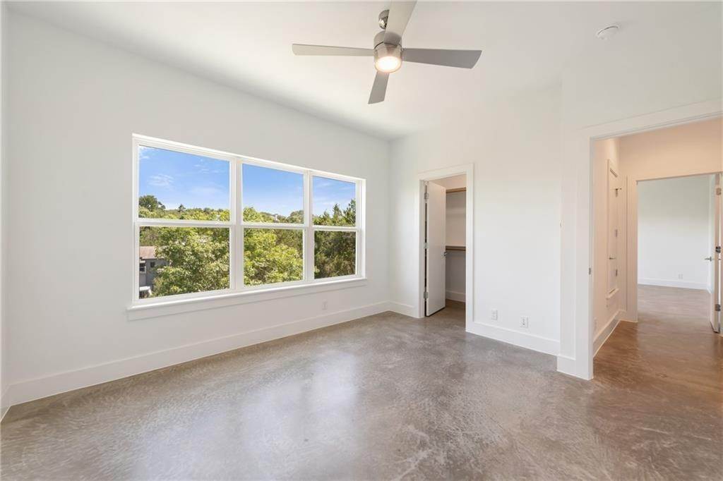 5. Single Family for Sale at Austin, TX 78734
