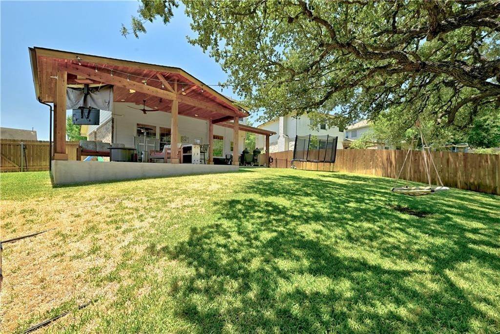23. Single Family for Sale at Bauerle Ranch, Austin, TX 78748