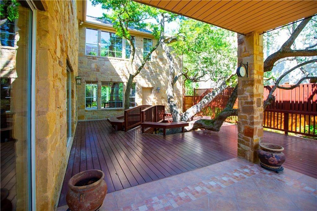 11. Single Family for Sale at The Hielscher, Austin, TX 78739