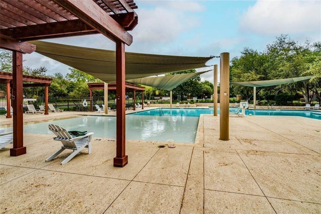 35. Single Family for Sale at Meridian, Austin, TX 78739