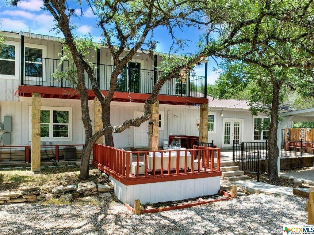 18. Single Family for Sale at Austin, TX 78641