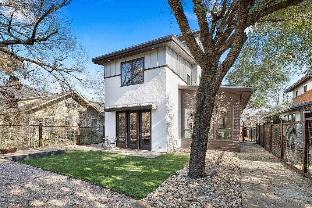 Single Family for Sale at North Loop, Austin, TX 78751