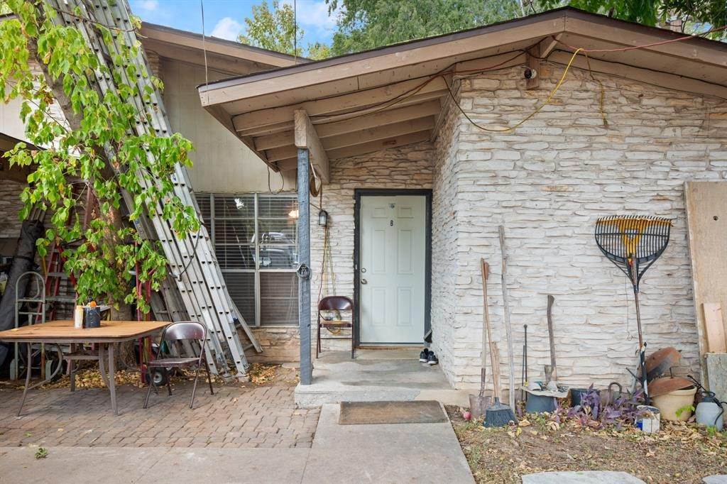 Duplex Homes for Sale at Georgian Acres, Austin, TX 78753