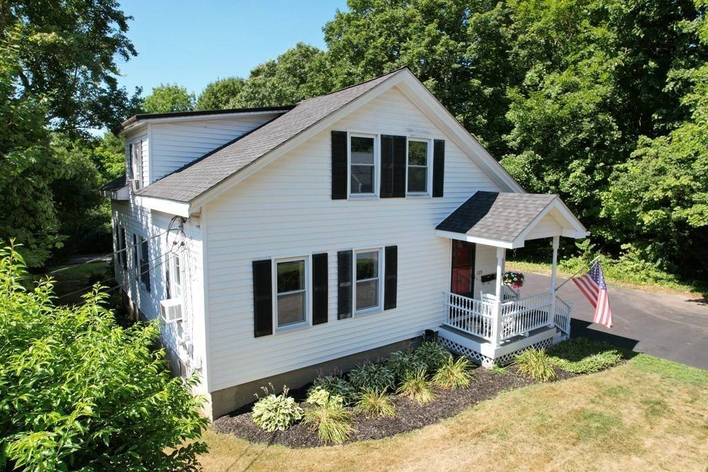 2. Single Family for Sale at Bridgewater, MA 02324