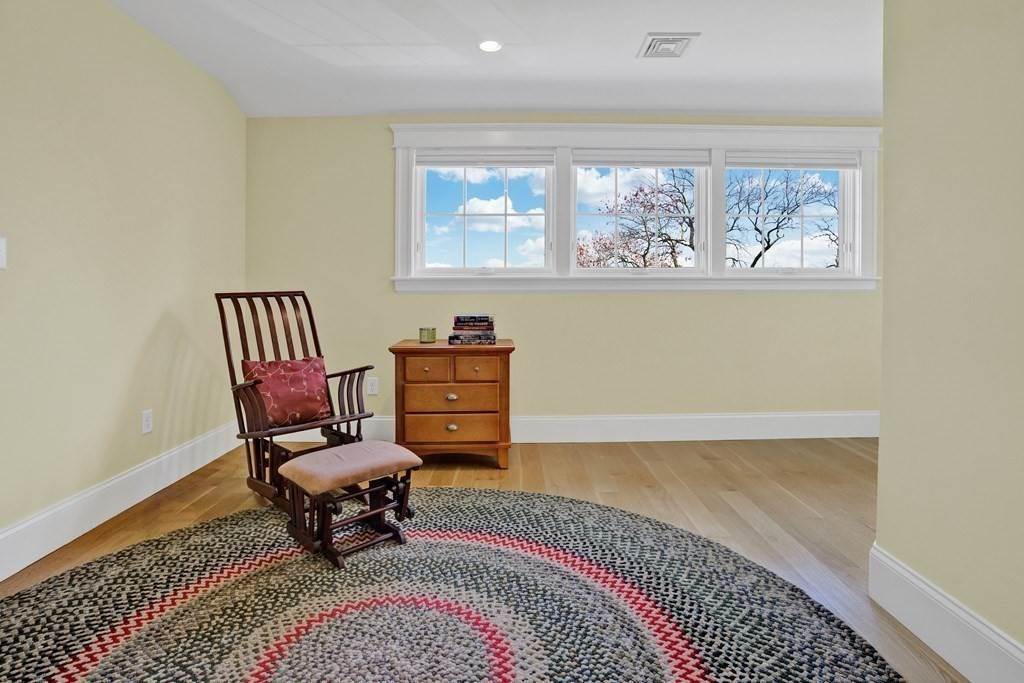 30. Single Family for Sale at Bridgewater, MA 02324