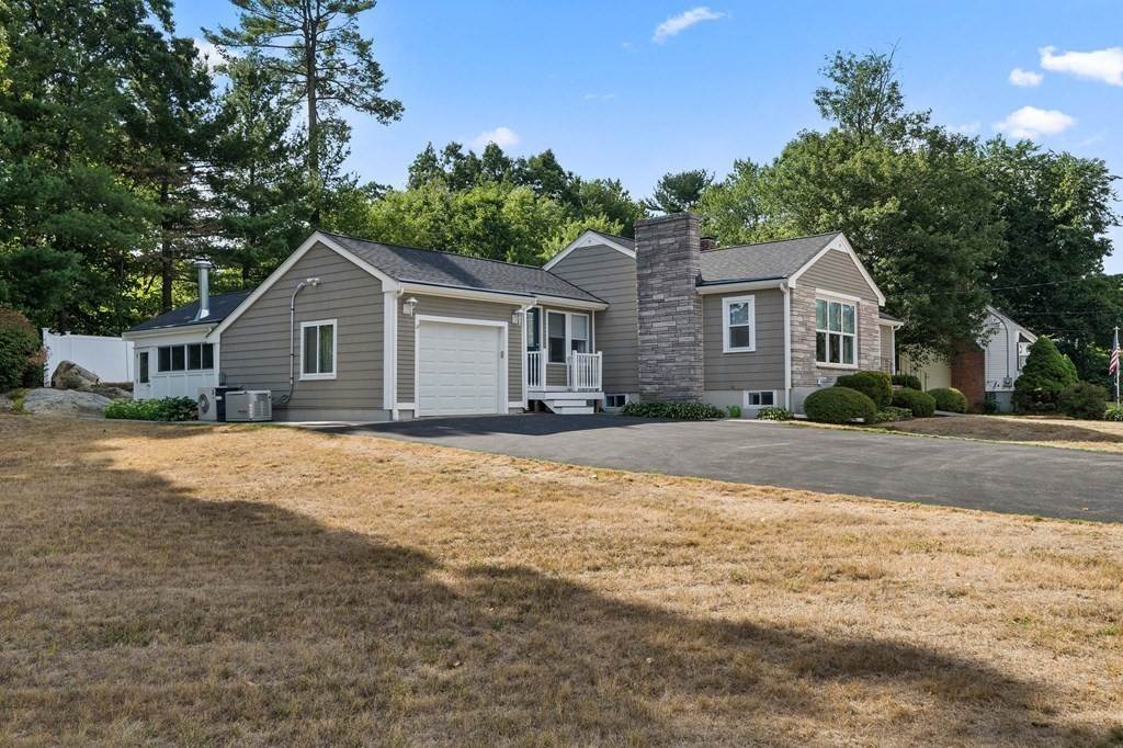 3. Single Family for Sale at Weymouth, MA 02188