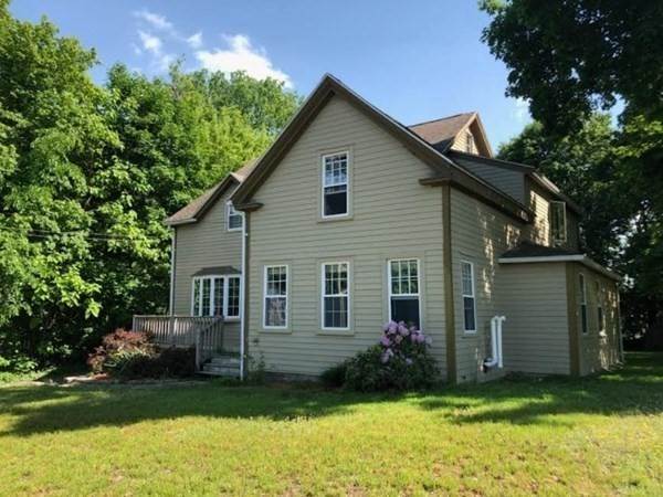 2. Single Family for Sale at Bridgewater, MA 02324