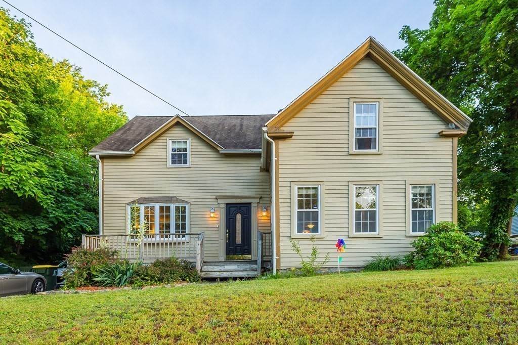 31. Single Family for Sale at Bridgewater, MA 02324