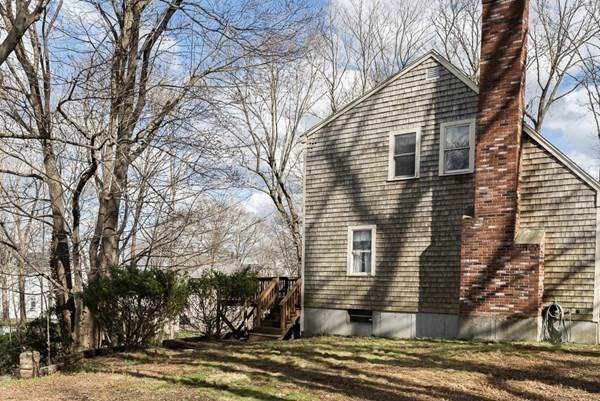 4. Single Family for Sale at Weymouth, MA 02189