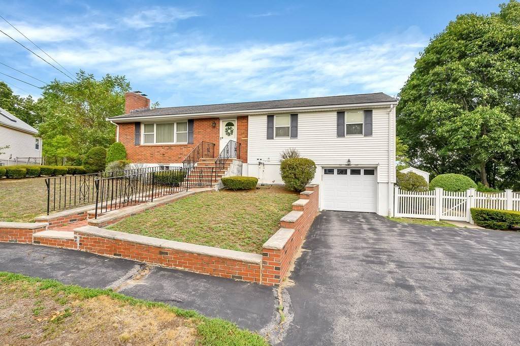 Single Family for Sale at Waltham, MA 02451