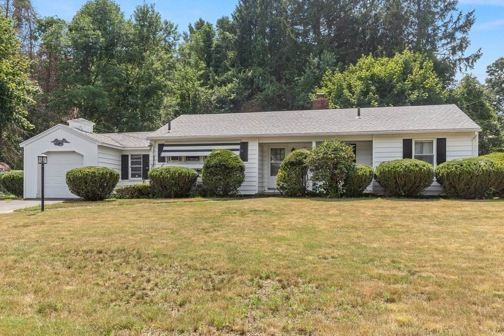 2. Single Family for Sale at Haverhill, MA 01835