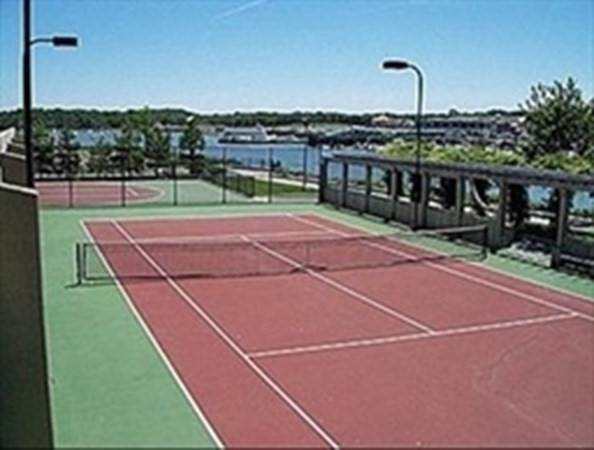 12. Condominium for Sale at Weymouth, MA 02191