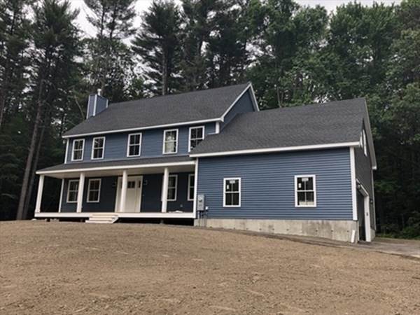 Single Family for Sale at 116 Squannacook Road Shirley, MA 01464