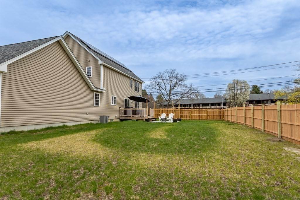 26. Single Family for Sale at 2 Pheasant Cir Ayer, MA 01432