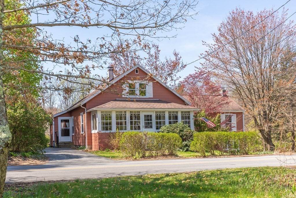 2. Single Family for Sale at 600 Springs Rd Bedford, MA 01730