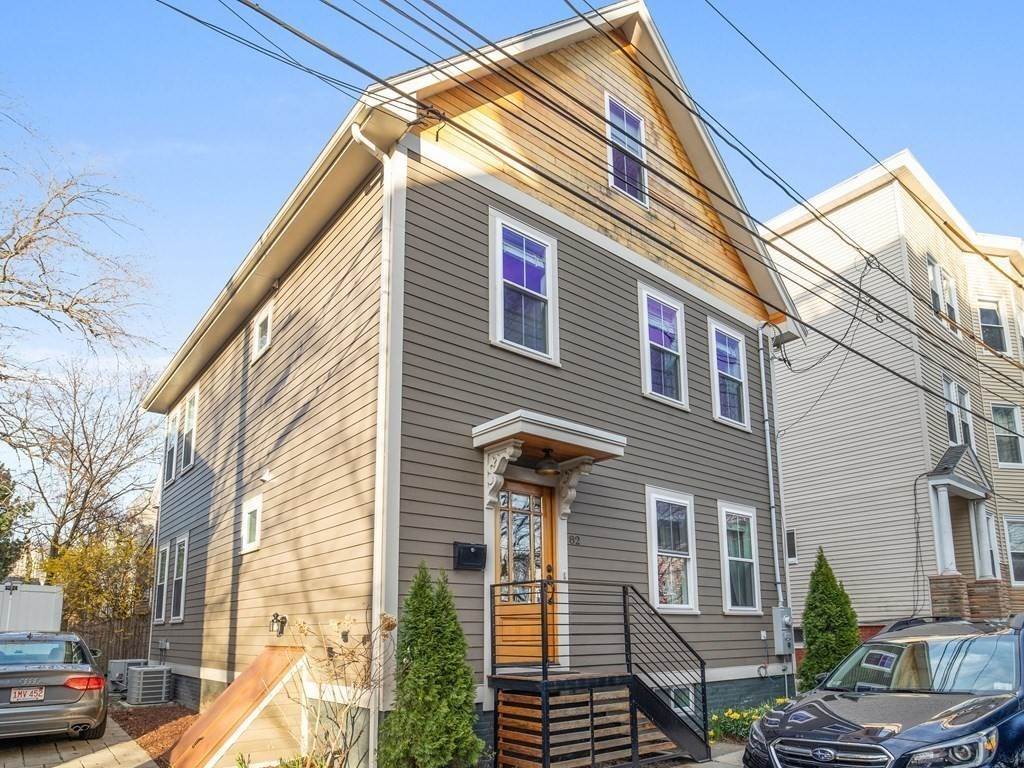26. Single Family for Sale at 82 Line St Somerville, MA 02143