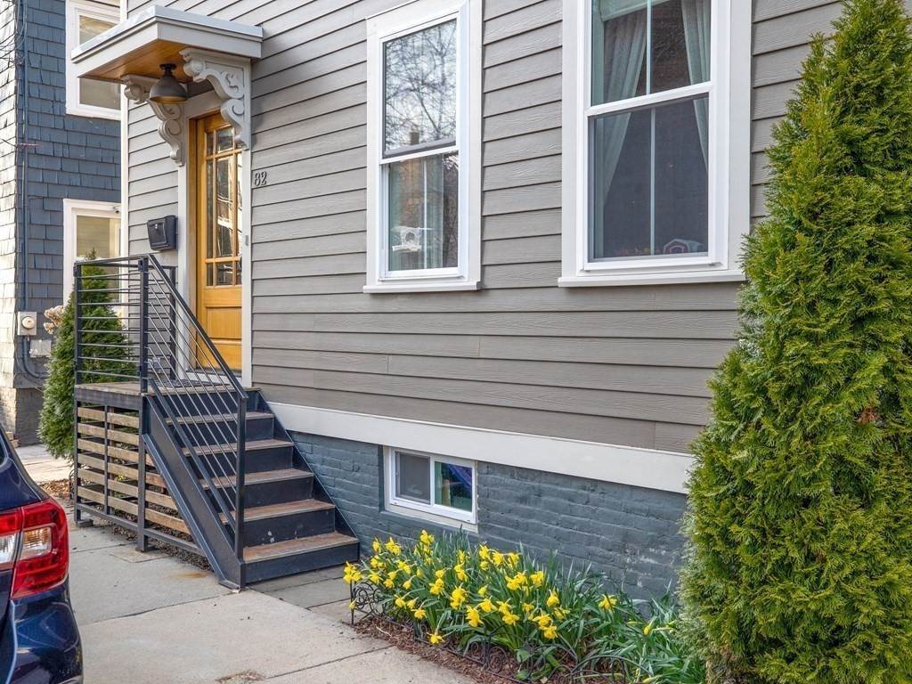 29. Single Family for Sale at 82 Line St Somerville, MA 02143