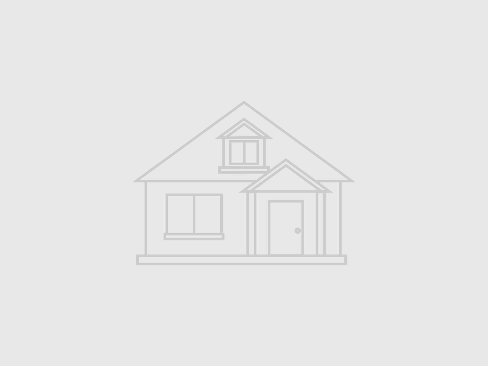 Duplex Homes at Peabody, MA 01960