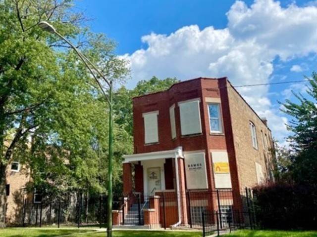 Multi Family for Sale at West Woodlawn, Chicago, IL 60637