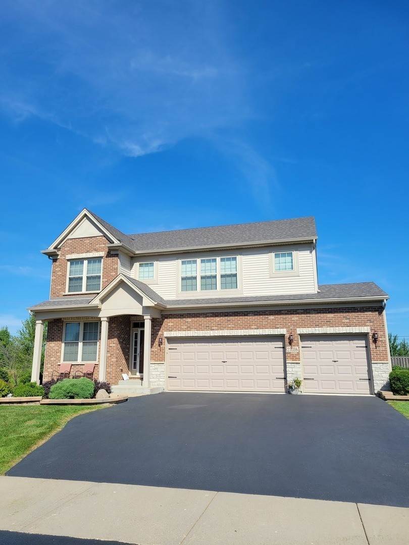 1. Single Family for Sale at Plainfield, IL 60544