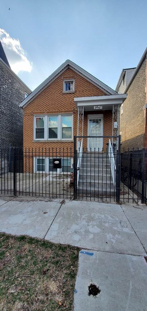 Single Family for Sale at McKinley Park, Chicago, IL 60609