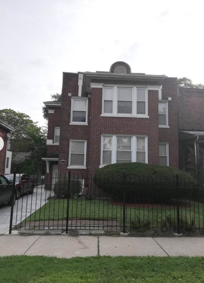 Single Family at Englewood, Chicago, IL 60621
