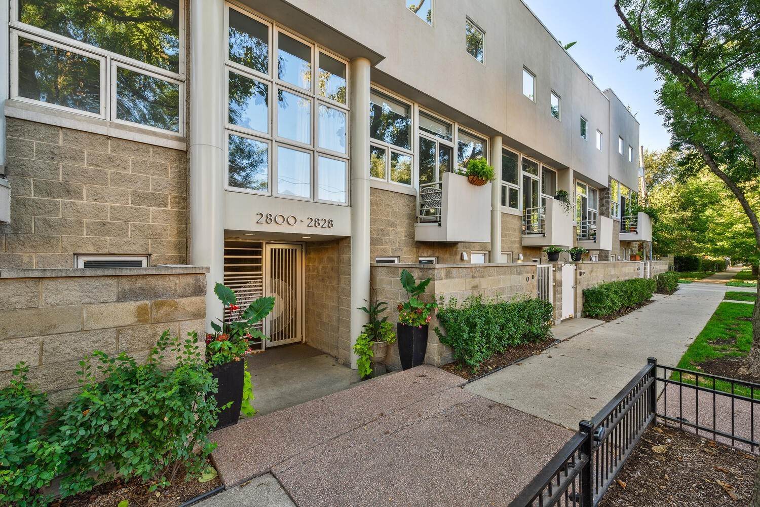 Townhouse at Avondale, Chicago, IL 60618