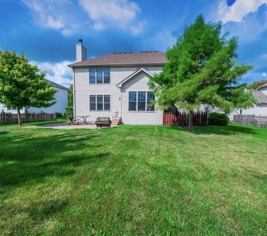 23. Single Family for Sale at Plainfield, IL 60585