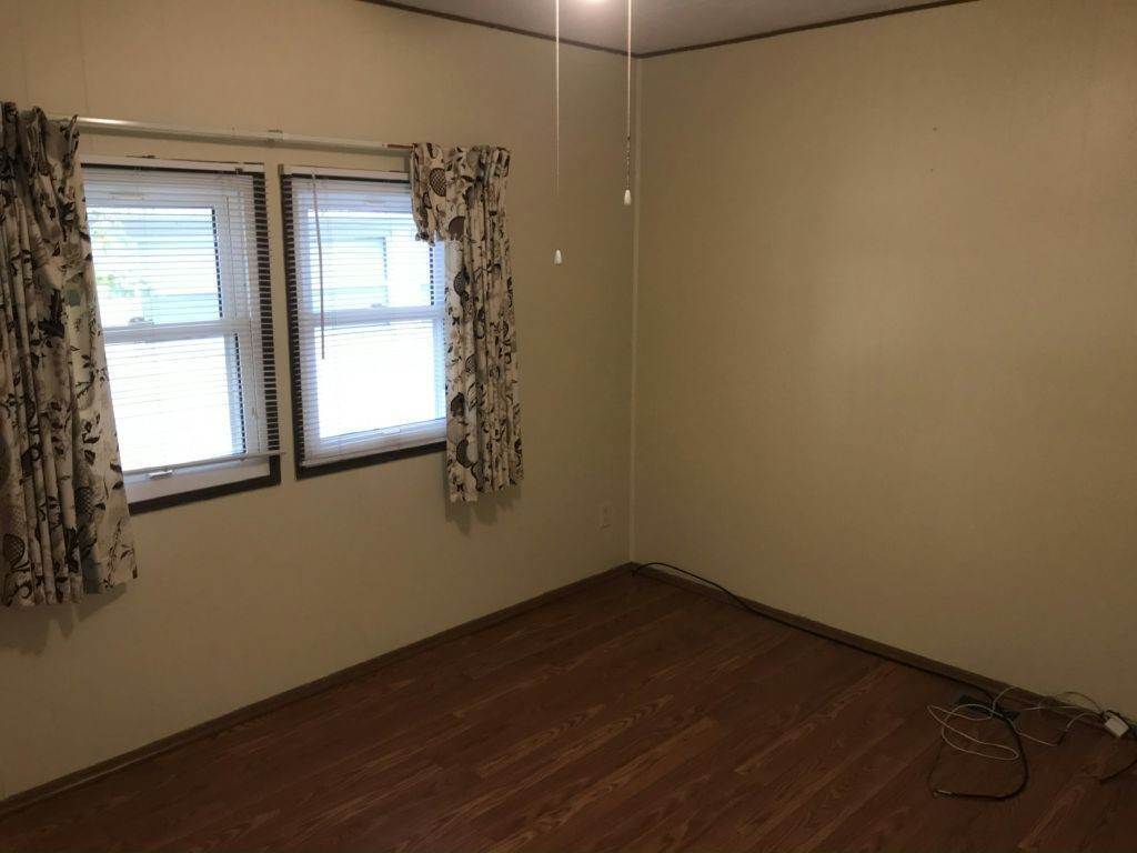 10. Mobile Home for Sale at Elgin, IL 60123