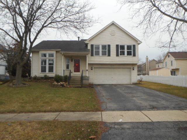 Single Family for Sale at Hanover Park, IL 60133