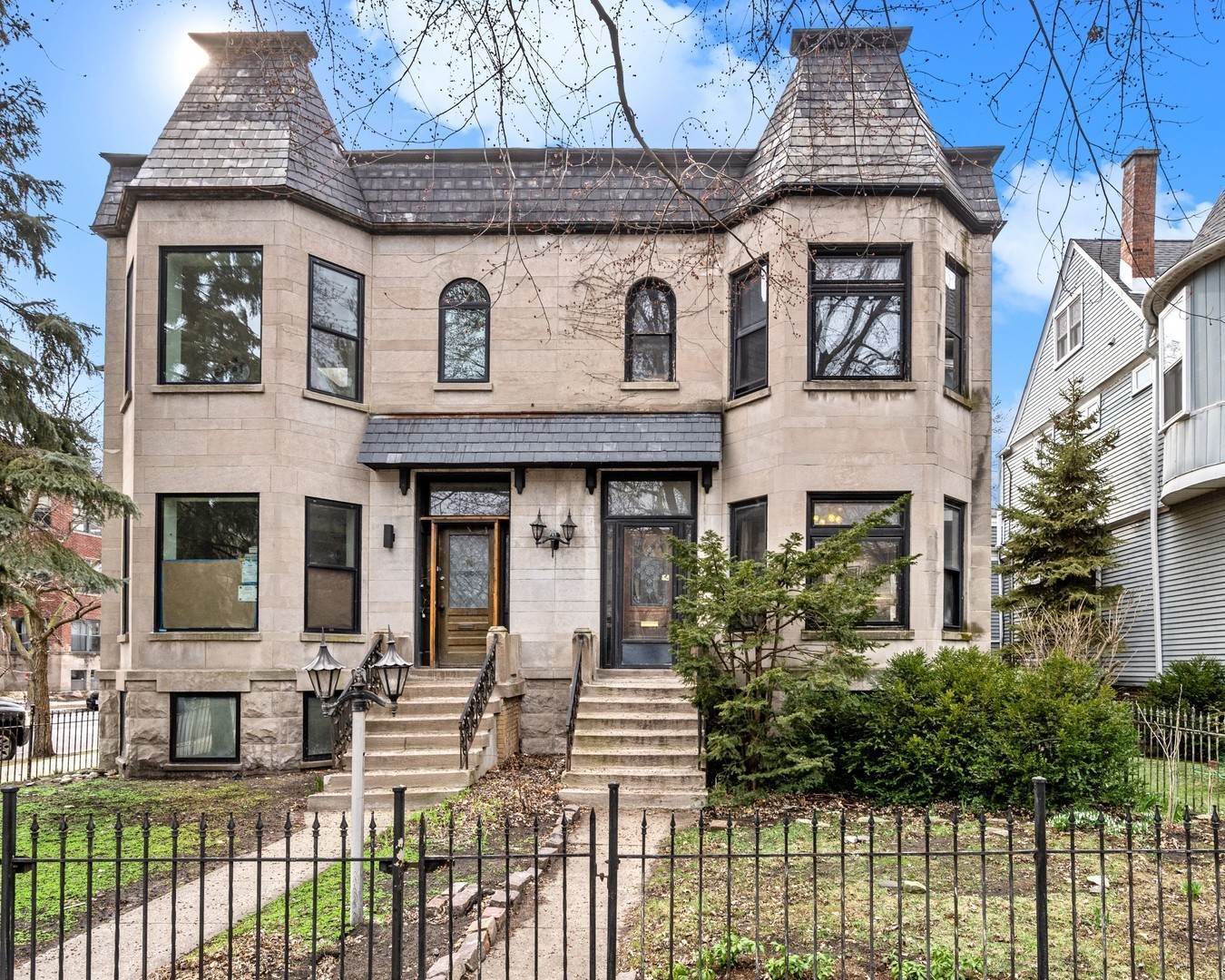 Single Family for Sale at Lakewood Balmoral, Chicago, IL 60640