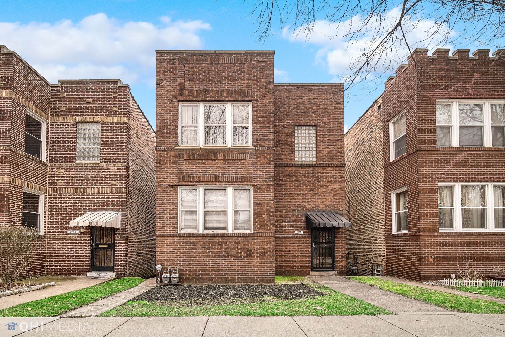 Multi Family for Sale at East Side, Chicago, IL 60617