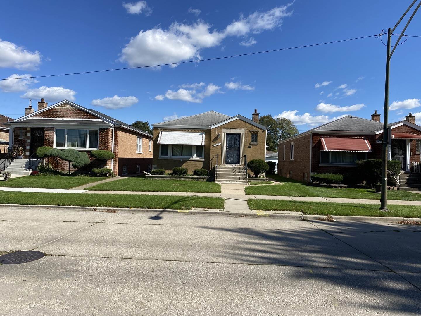 2. Single Family for Sale at Roseland, Chicago, IL 60628