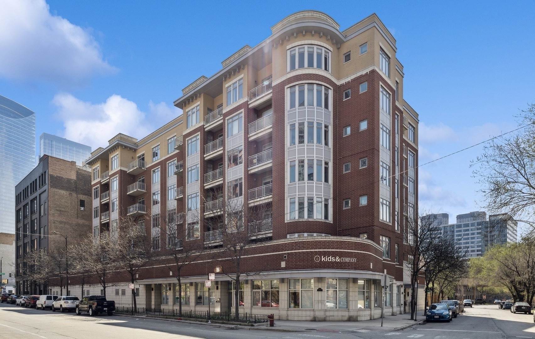 Single Family for Sale at Fulton River District, Chicago, IL 60661