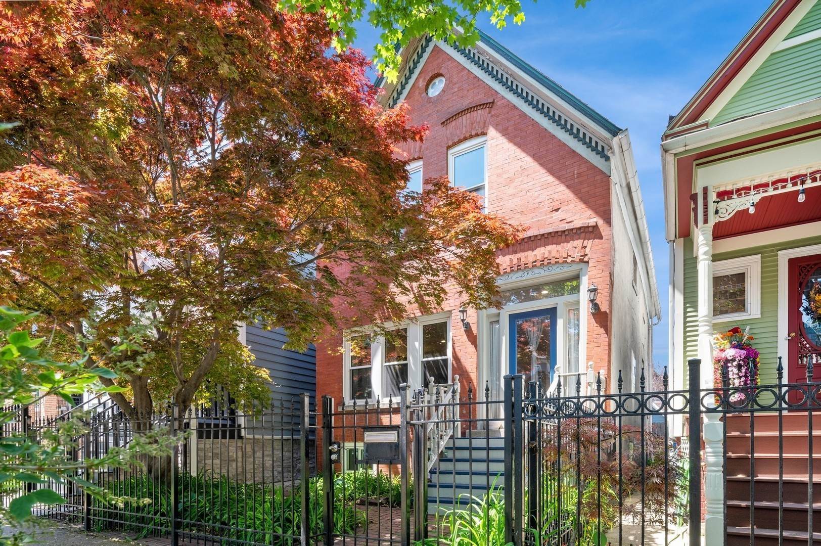 Single Family for Sale at Roscoe Village, Chicago, IL 60618