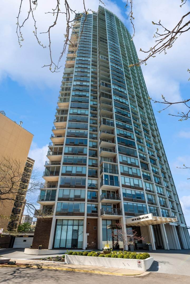 Single Family for Sale at Edgewater Beach, Chicago, IL 60660