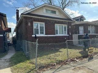 Single Family for Sale at Harvey, IL 60426
