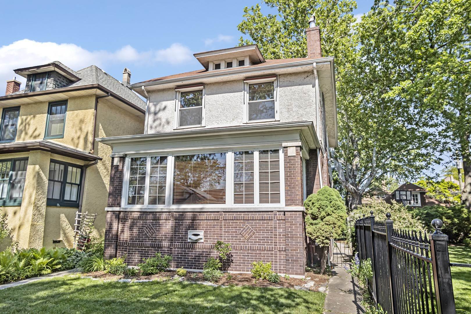 Single Family for Sale at Ravenswood Manor, Chicago, IL 60625