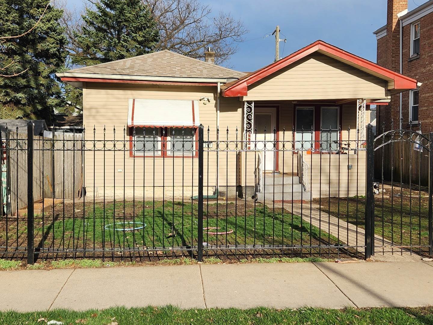 Single Family for Sale at Brickyard, Chicago, IL 60639
