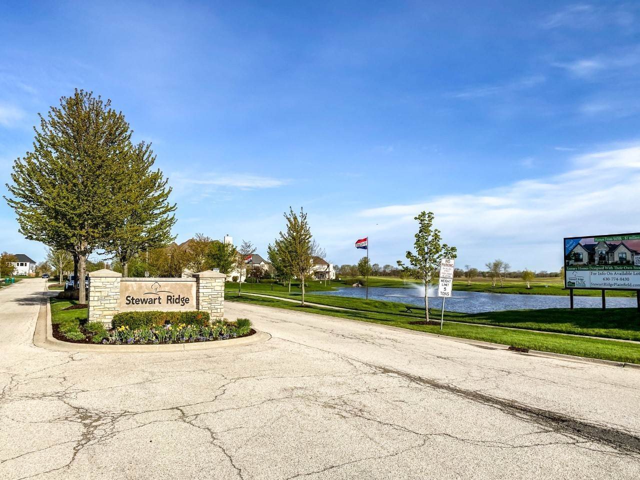 40. Single Family for Sale at Plainfield, IL 60585
