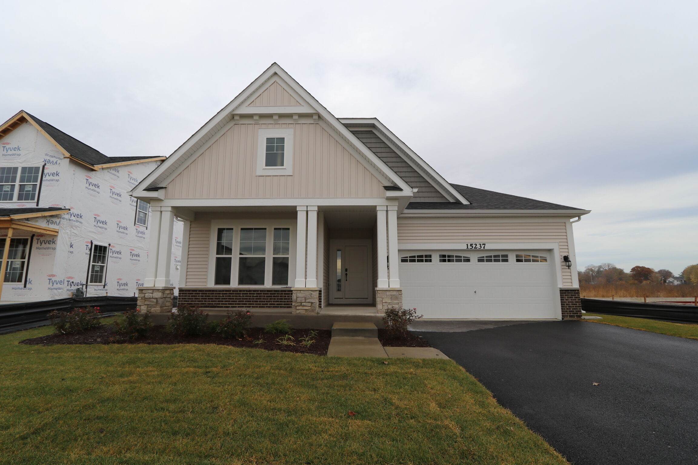 24. Single Family for Sale at Plainfield, IL 60544