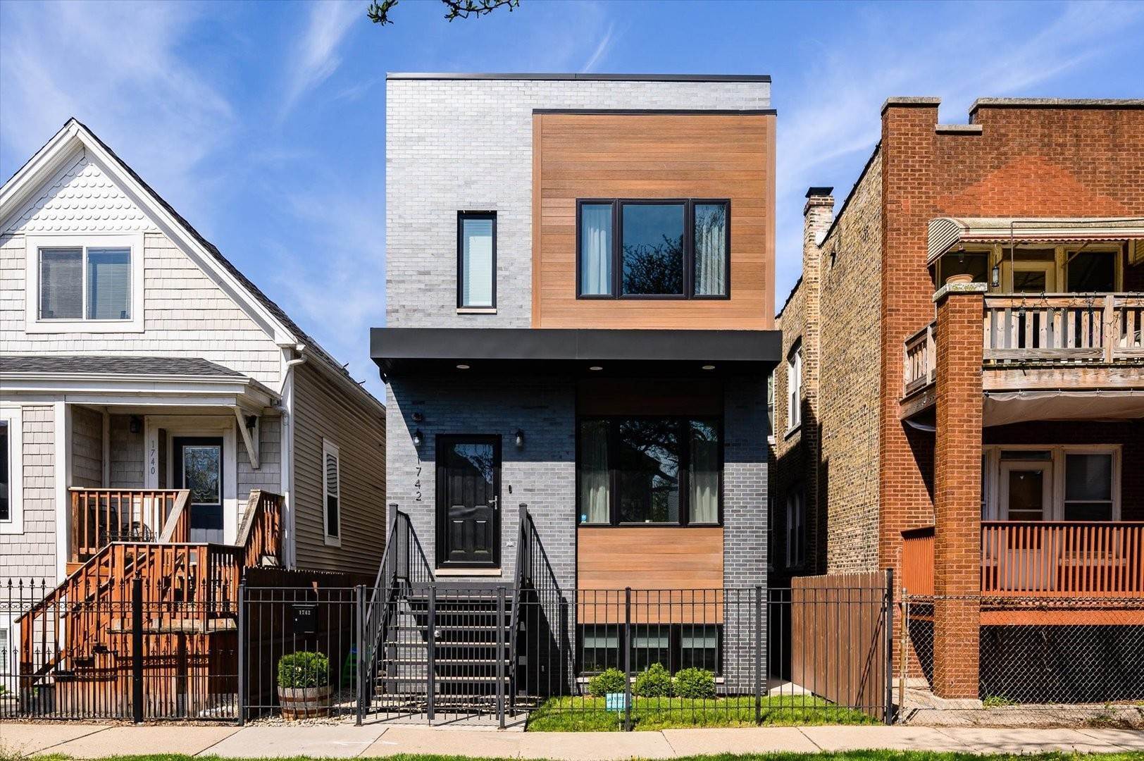 Single Family for Sale at Humboldt Park, Chicago, IL 60647