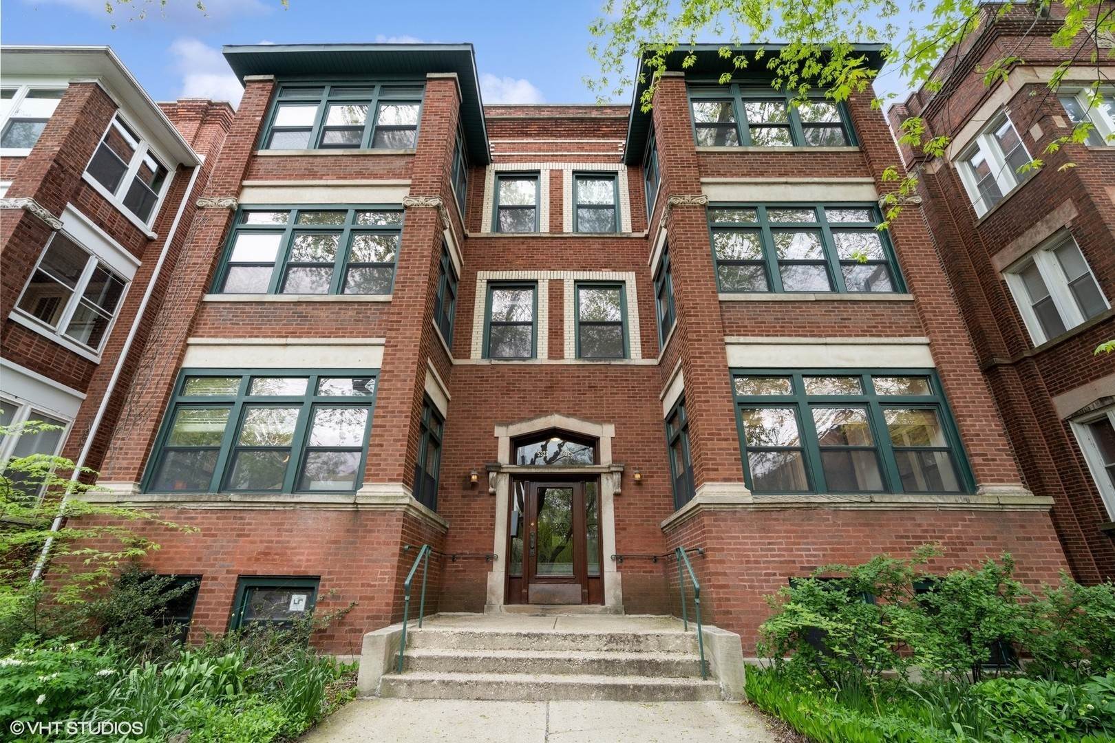 Single Family for Sale at Hyde Park, Chicago, IL 60615