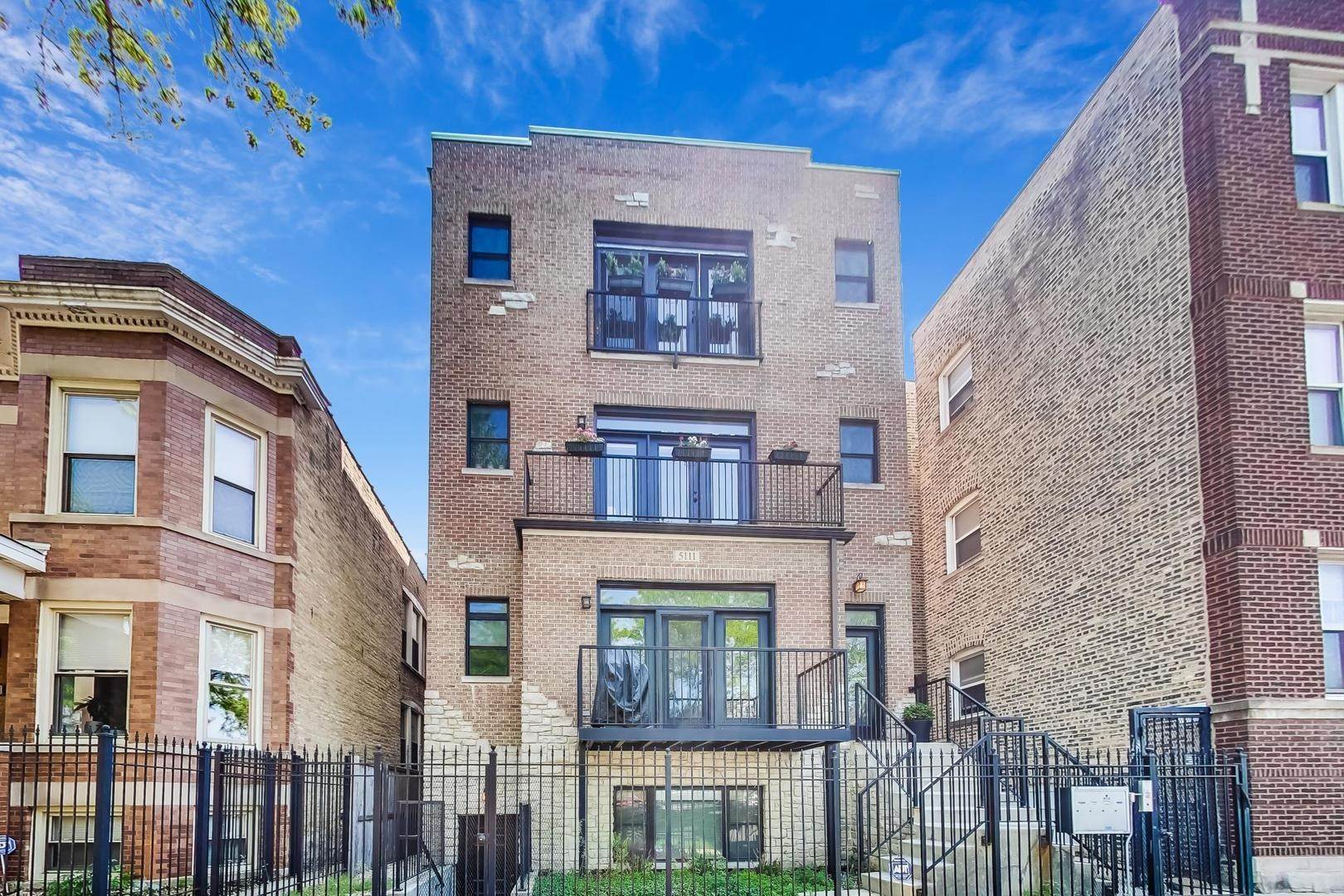 Duplex Homes for Sale at Uptown, Chicago, IL 60640