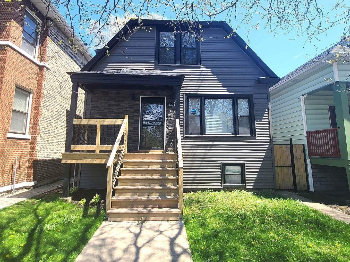 Single Family for Sale at Pill Hill, Chicago, IL 60617