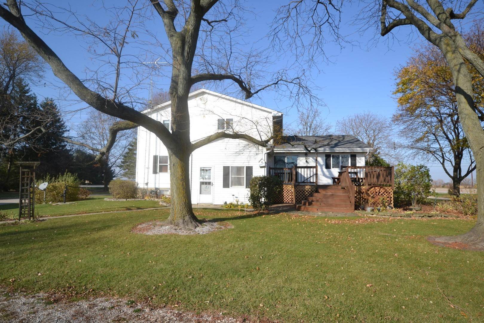 37. Single Family for Sale at Elgin, IL 60124