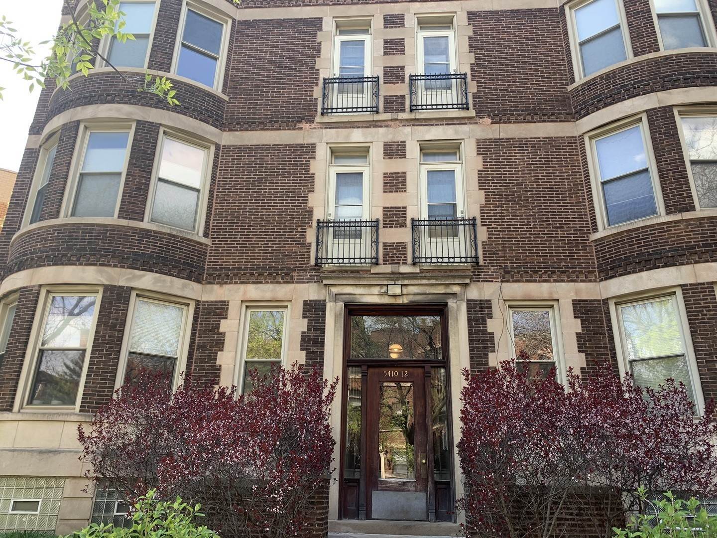 Single Family for Sale at Hyde Park, Chicago, IL 60615
