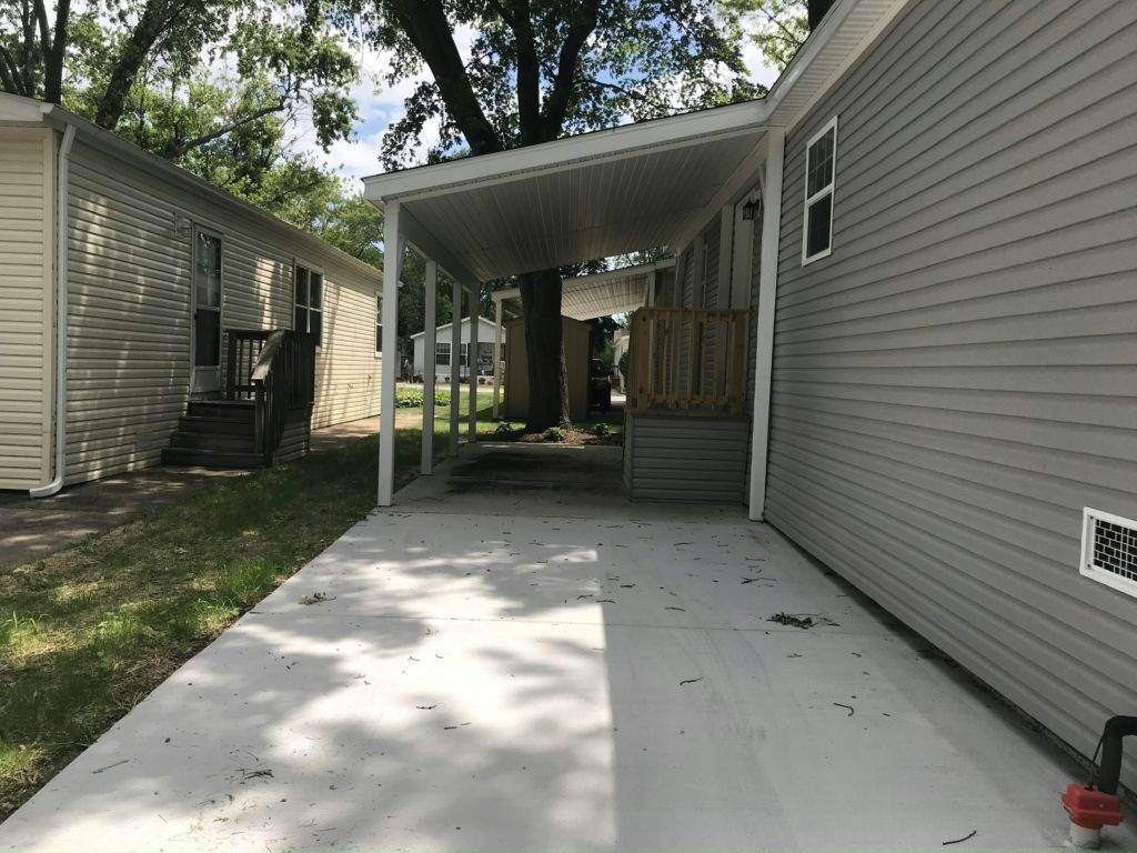2. Mobile Home for Sale at Elgin, IL 60123