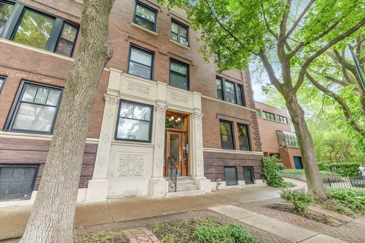 Single Family for Sale at Hyde Park, Chicago, IL 60637